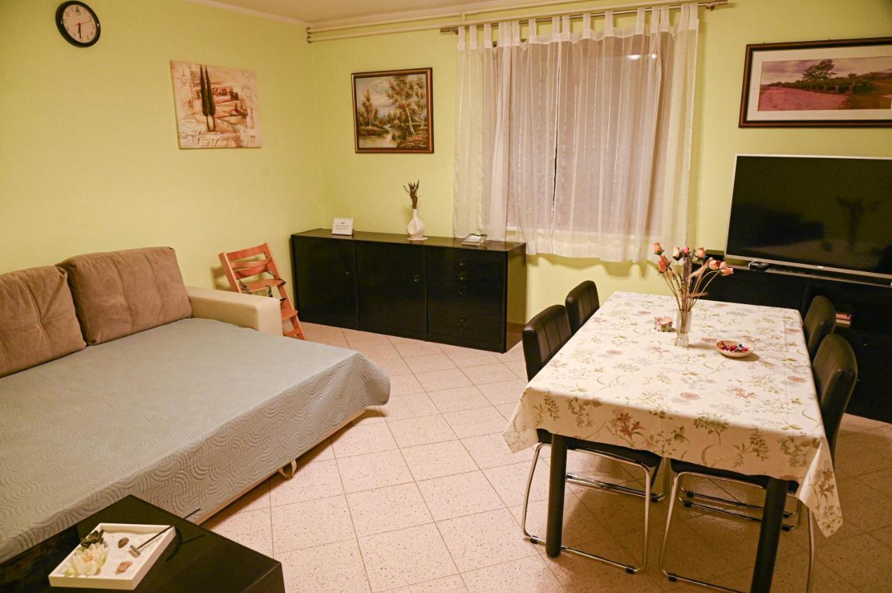 Apartma Panorama 마레지게 외부 사진